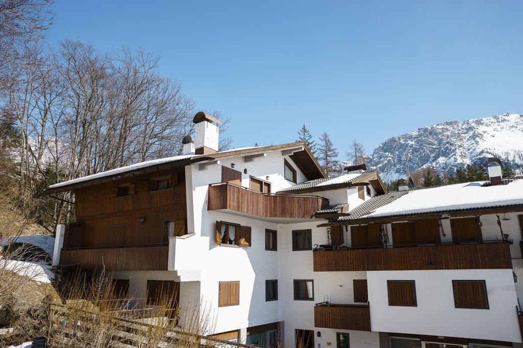 Villa Franchetti - Stayincortina Cortina d'Ampezzo Ngoại thất bức ảnh