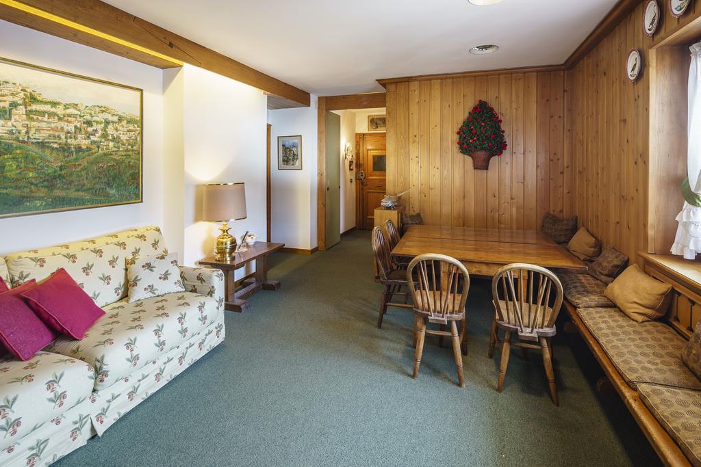 Villa Franchetti - Stayincortina Cortina d'Ampezzo Ngoại thất bức ảnh